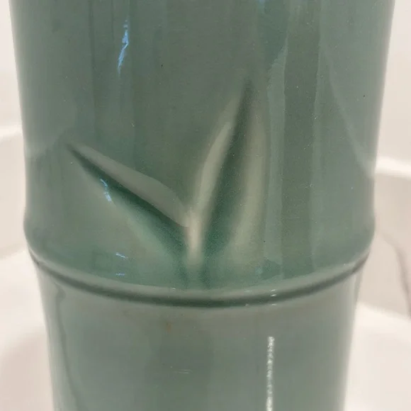 Japanese Ikebana Bamboo Ceramic Vase - Picture 3 of 7